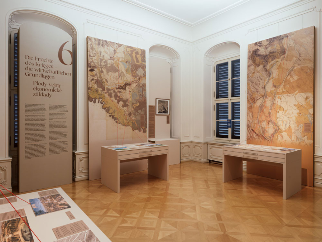 sRGB_50perc_BUW_Schloss_Hof_Niederweiden_6845