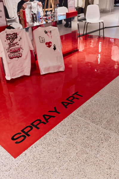 H&M-Hamburg_bw_(c)Melnikovstudio-(3)